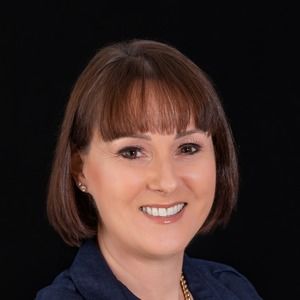 Meet your Posher, Shellie-anne